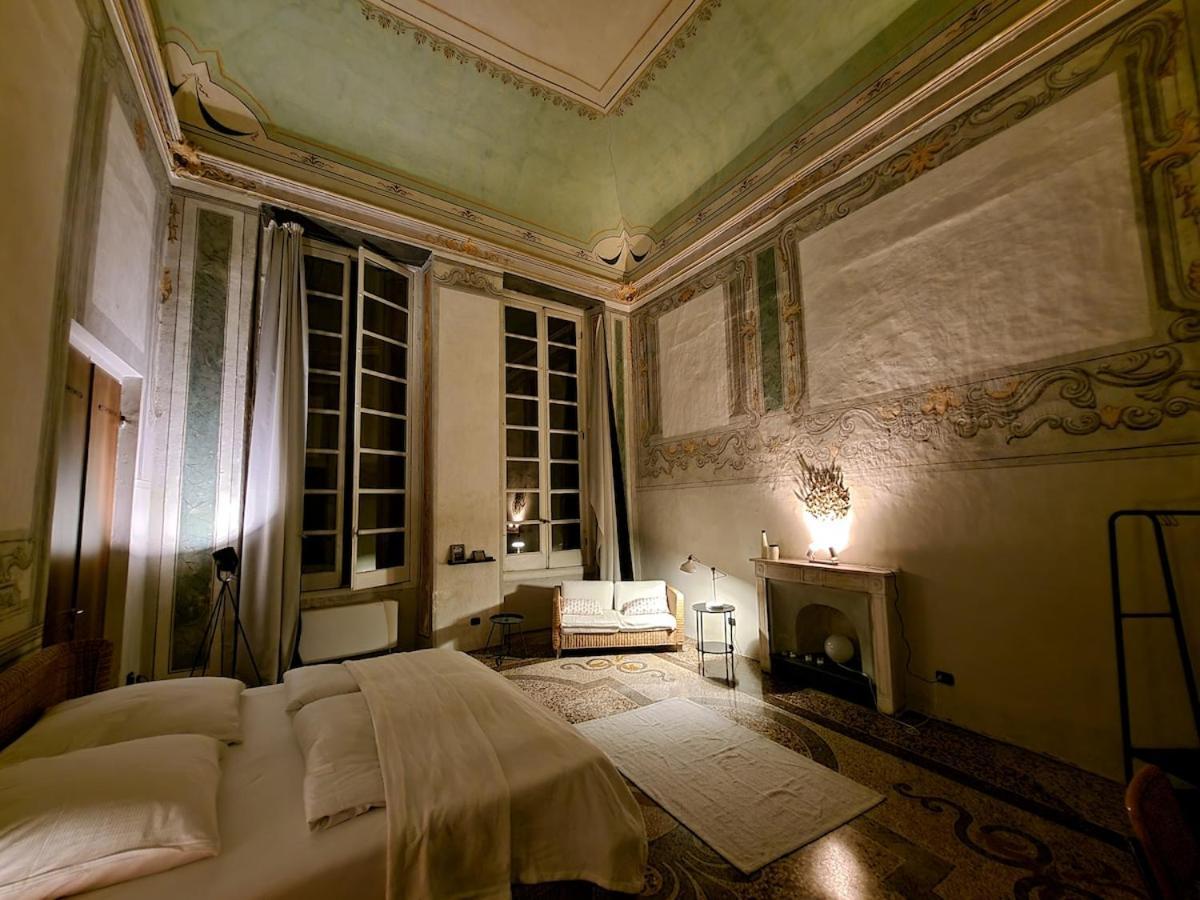 Apartment Unique Palazzo In Palazzo Sopranis *