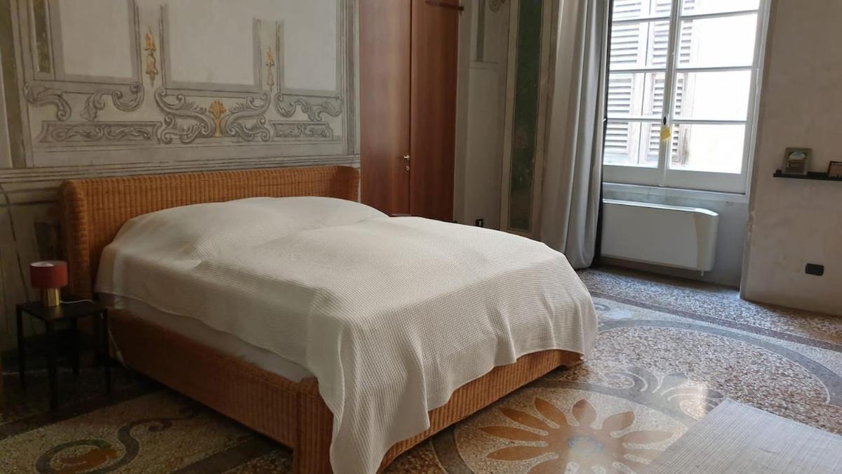 Unique Palazzo In Palazzo Sopranis Genua